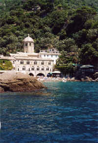 sorrento_1.jpg (67938 byte)